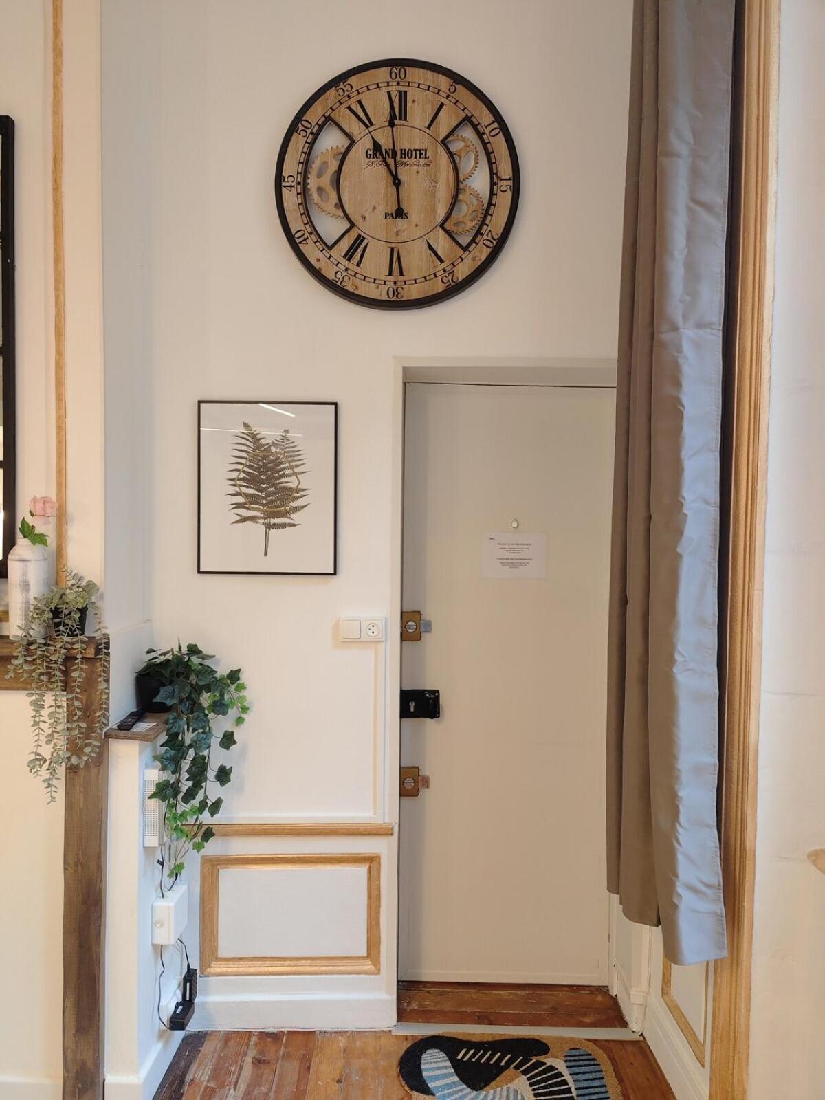 Studio Lumineux Et Fleuri Idealement Situe Apartment Кан Екстериор снимка