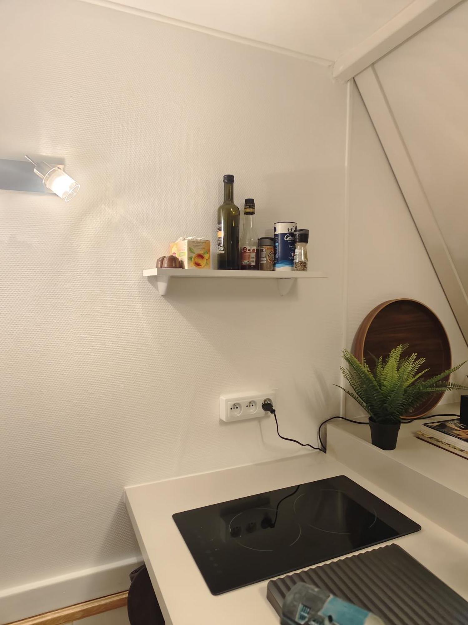 Studio Lumineux Et Fleuri Idealement Situe Apartment Кан Екстериор снимка